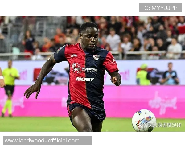 莱切与卡利亚里比赛因故延期球迷期待新赛程公布