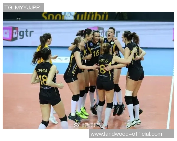 激情四溢北京大学生足球比赛现场直播全程回顾与精彩瞬间分享